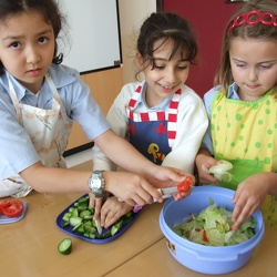 Salade de fruits et de legumes, Grade 2 to 4
